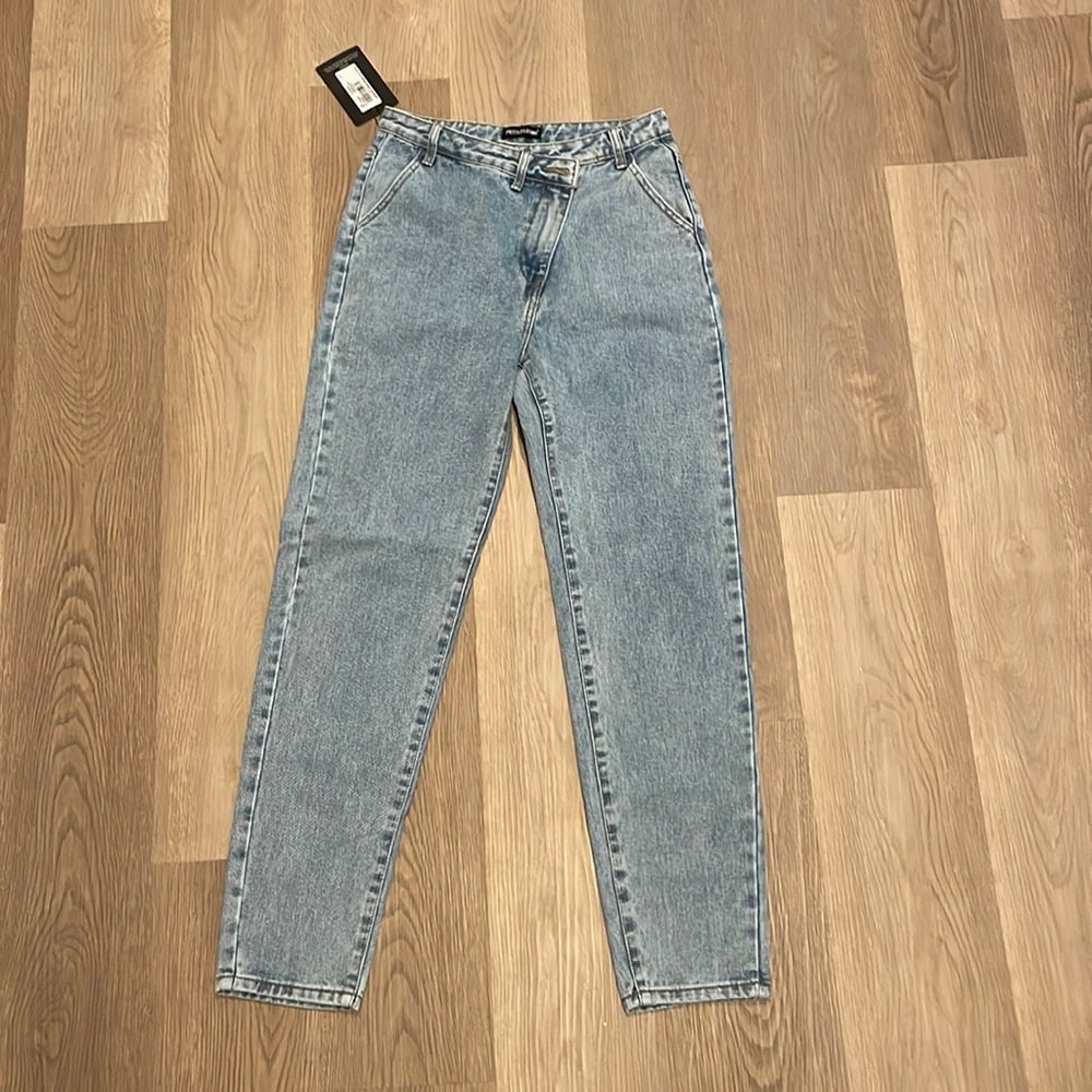 PLT Asymmetric Waistband Jeans